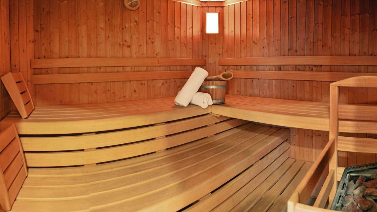 Hotel Trenker Брайес  Экстерьер фото